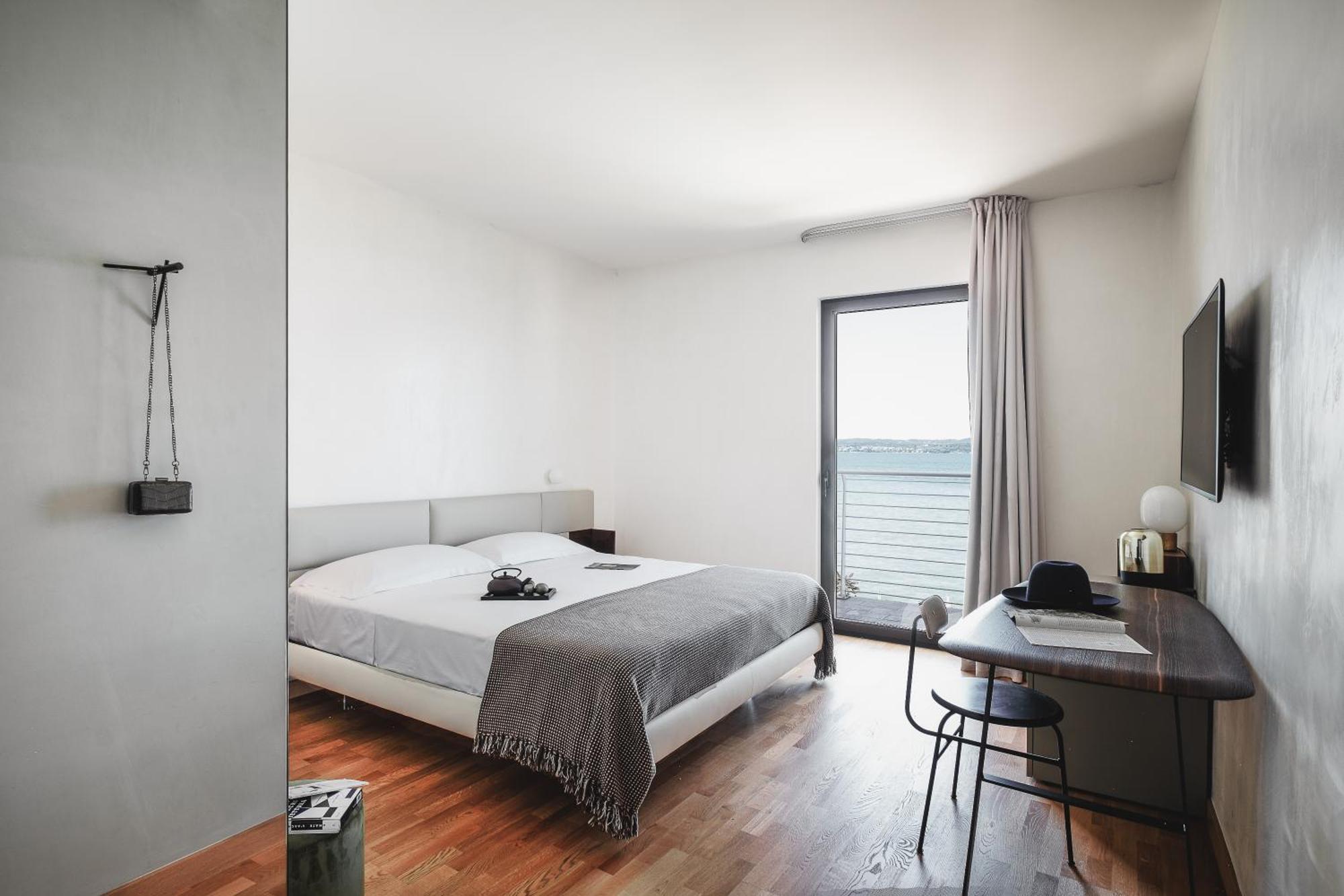 Aqva Boutique Hotel (Adults Only) Sirmione Zewnętrze zdjęcie