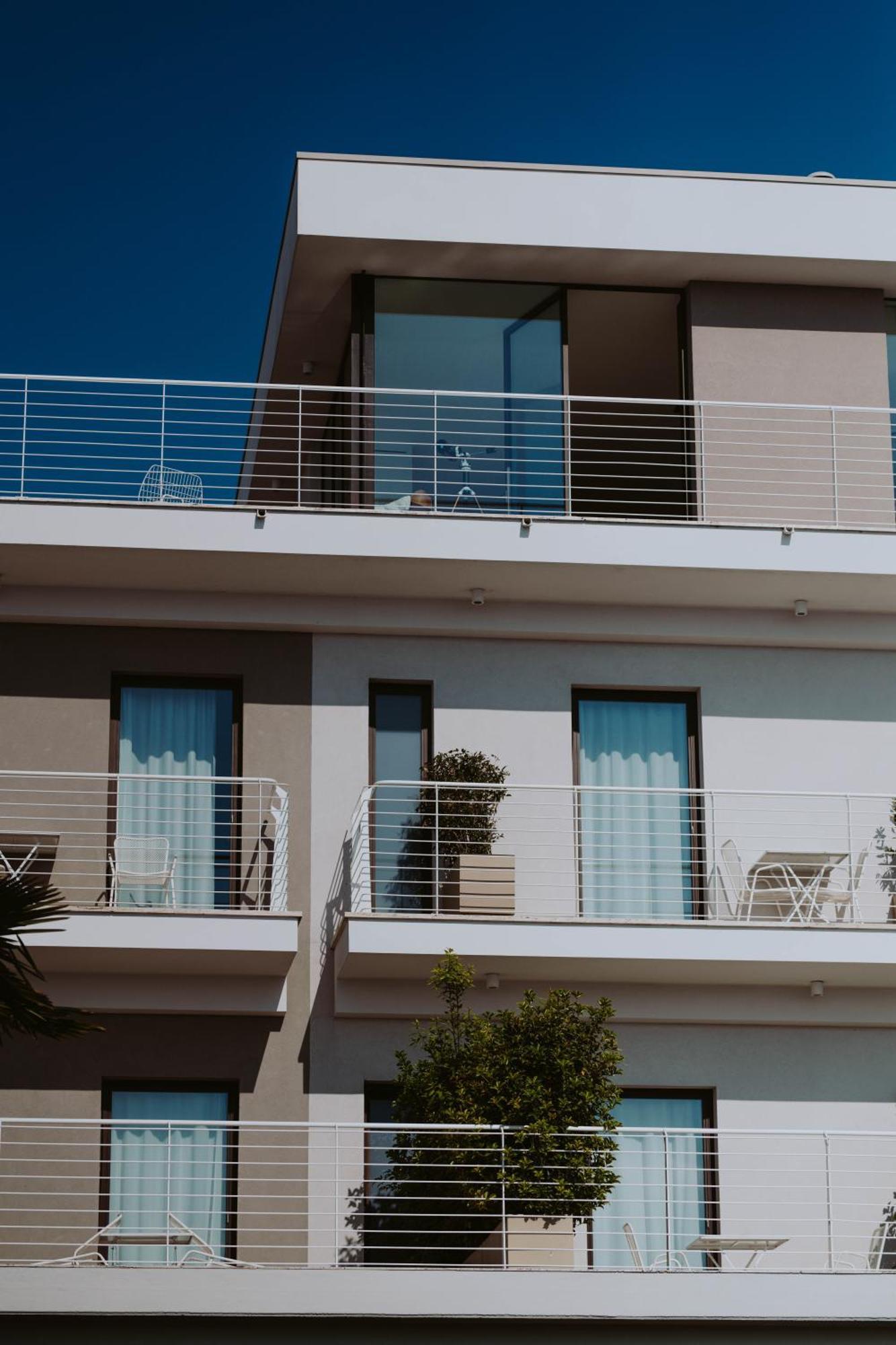 Aqva Boutique Hotel (Adults Only) Sirmione Zewnętrze zdjęcie
