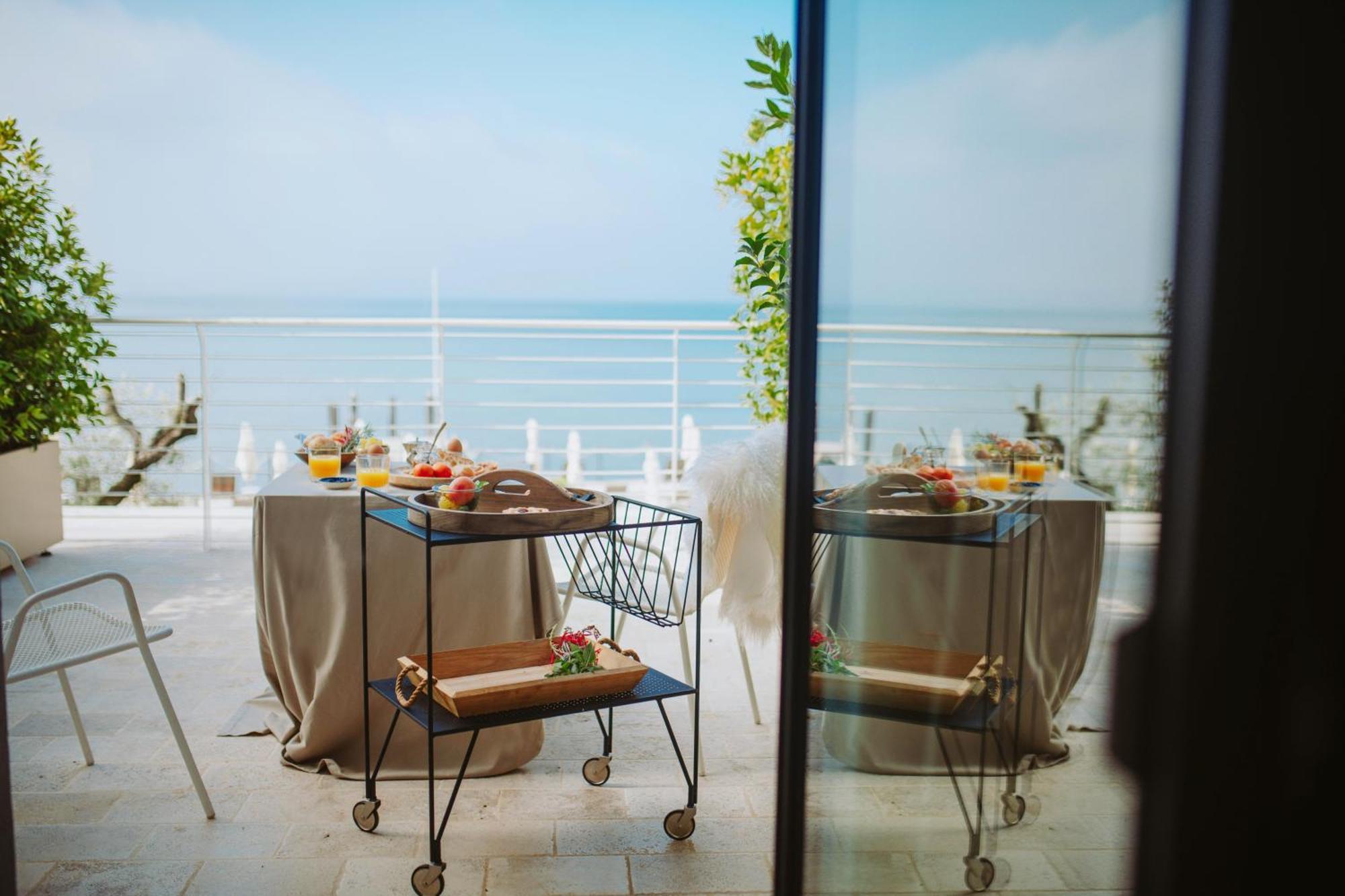 Aqva Boutique Hotel (Adults Only) Sirmione Zewnętrze zdjęcie